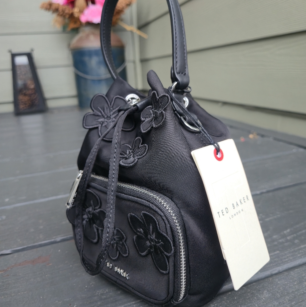 Ted Baker Lola Mini Bucket Bag - Picture 9 of 15